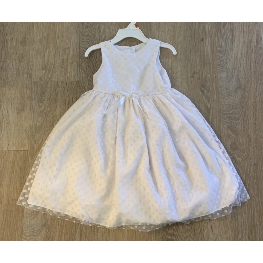 Tevolio Girl’s Size 3T White Beautiful Sleeveless Special Occasion Dress